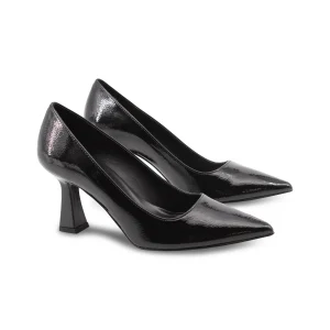 Dรฉcolletรฉ a punta da donna