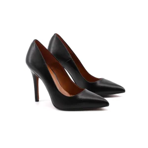 Dรฉcolletรฉ a punta da donna