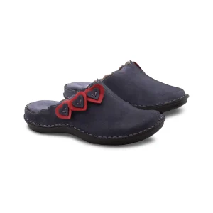 Ciabatta in pelle con cuori da donna