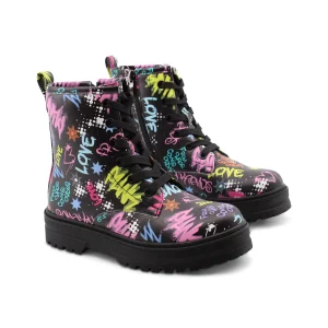 Anfibio nero con stampa da bimba