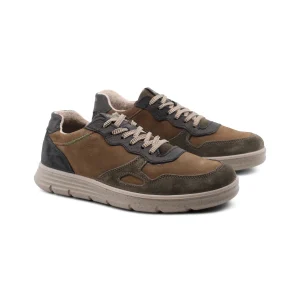 Sneaker in pelle da uomo