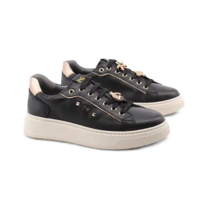 Sneaker nera gioiello da donna