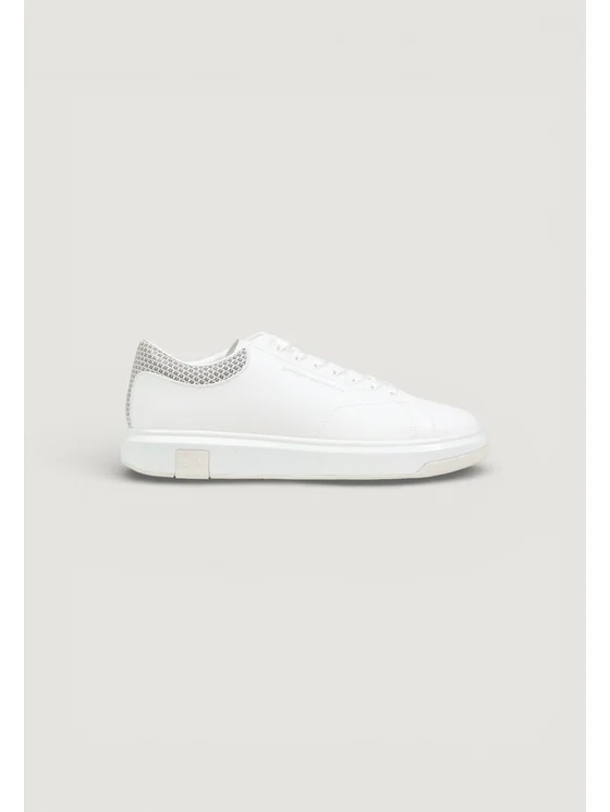 Armani Exchange sneakers bianche con dettagli sul retro - immagine 2