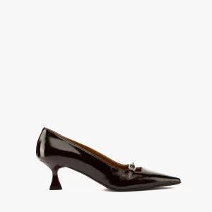 Décolleté in vernice bordeaux con fibbia