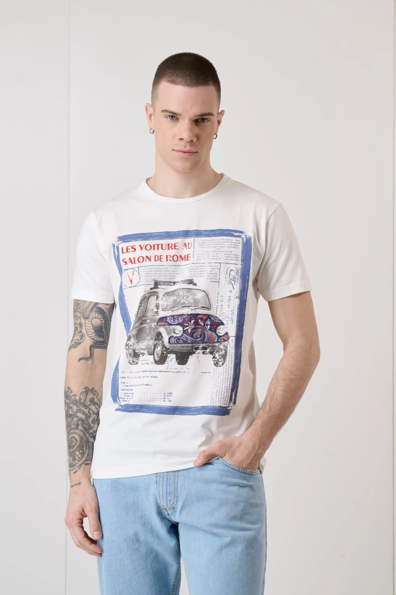T-Shirt Bianca con Stampa Motori Vintage e inserto in tessuto V2 - immagine 4