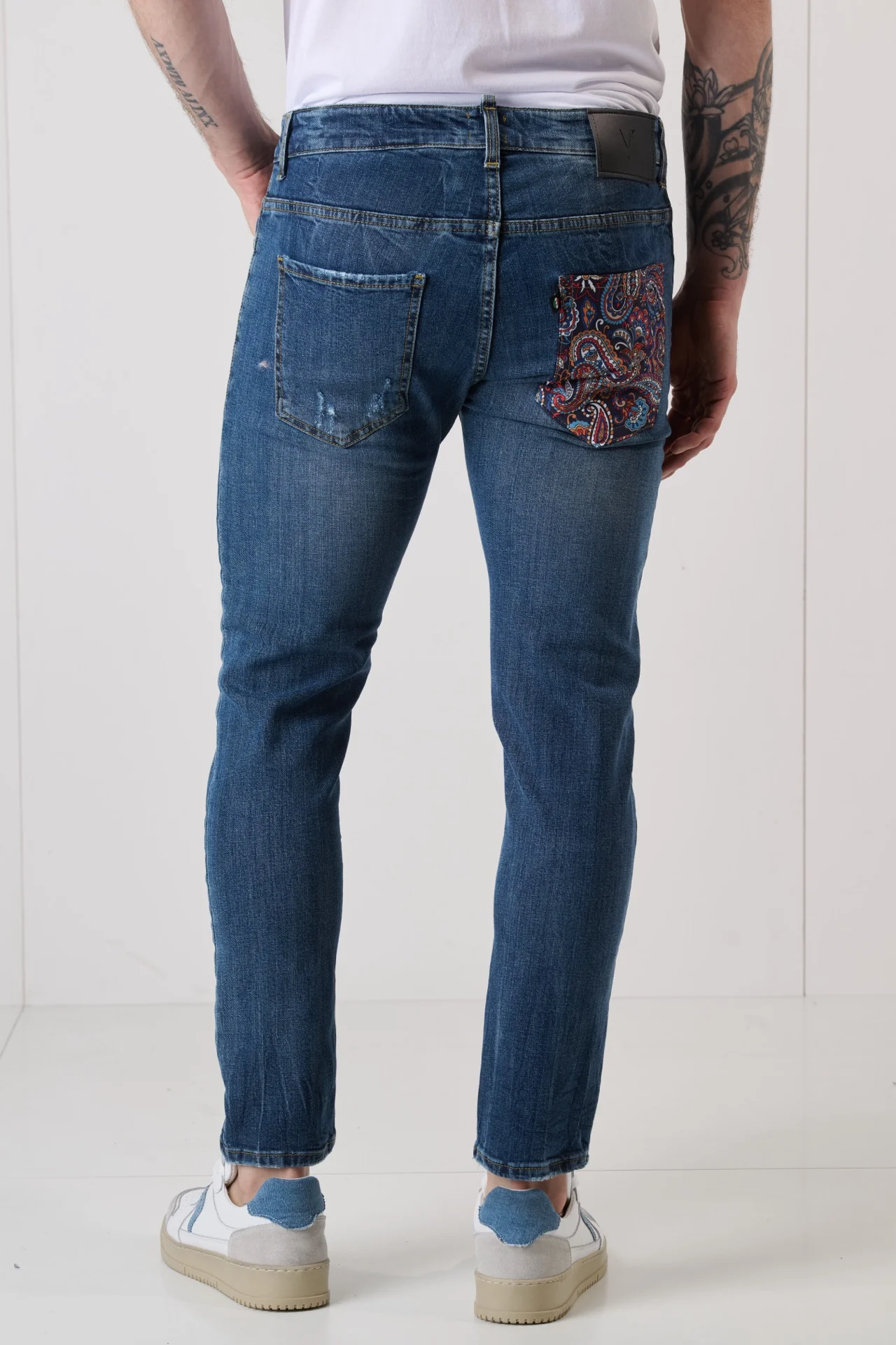 LONDON - Jeans Slim Fit - Blu con doppia Patch frontale e tasca in tessuto V2 - immagine 5
