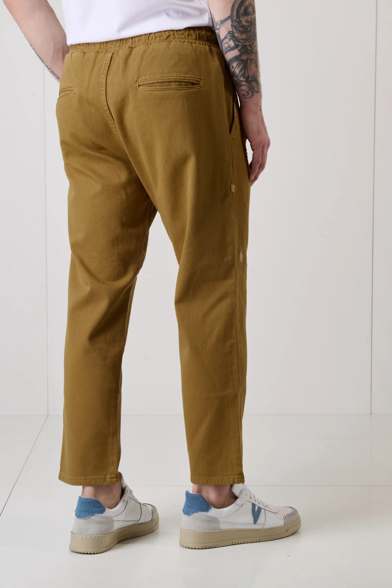 ALICANTE - Pantalone Rocciatore tinto capo Biscotto con elastico e ricami multicolor - immagine 6