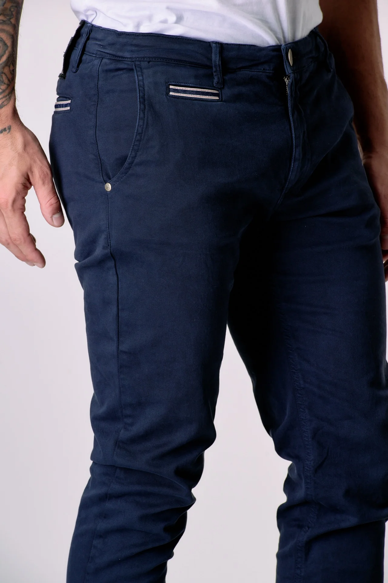 ROMA - Chino in cotone elasticizzato Blu con Salpa in tessuto V2 - immagine 5