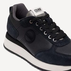 Colmar Sneakers donna TRAVIS PUNK nera laminata