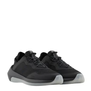 Emporio Armani Sneakers in tessuto travel essential