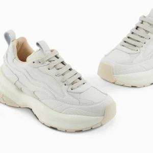 Emporio Armani Sneakers donna beige in pelle con dettagli in velluto e logo signature