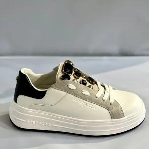 Sneakers gioiello nero-APEPAZZA