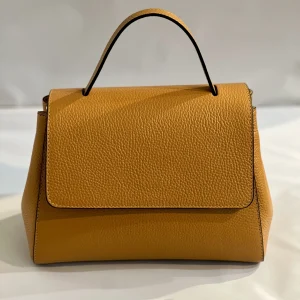 Borsa in pelle- DISTINTO