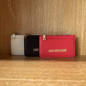 Portatessere-LOVE MOSCHINO